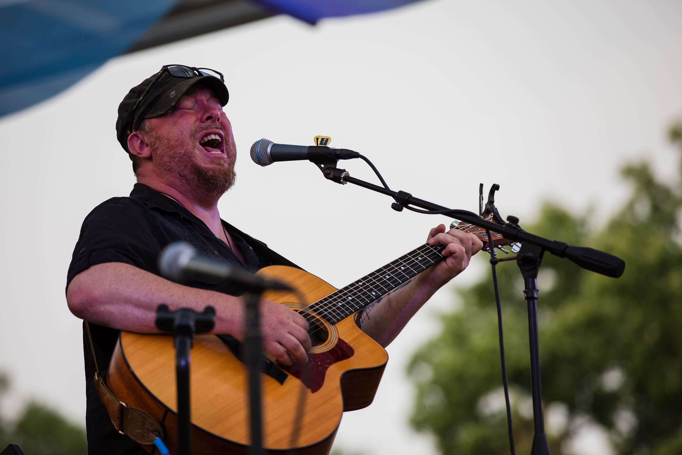 Musician playing guitar 